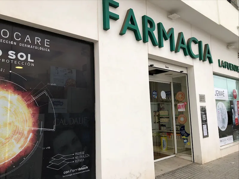 Farmacia La Fuente - Farmacia en Chiclana de la Frontera - foto 2