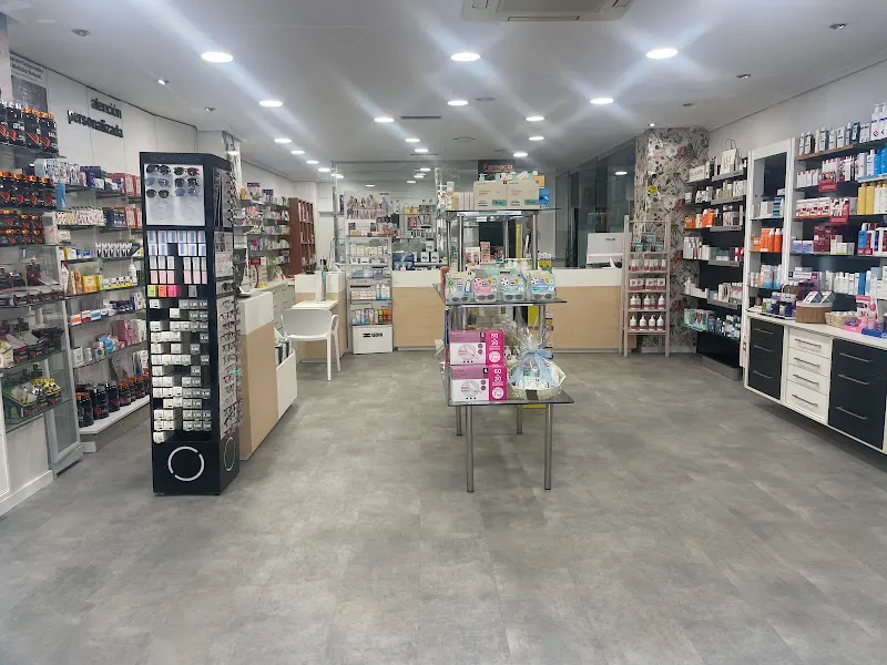 Farmacia Santa Isabel (Marta Ballester Paradís) - Vila-real