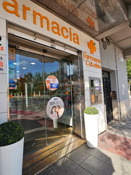 Farmacia Catalán - Farmacia en Castellón de la Plana - foto 2