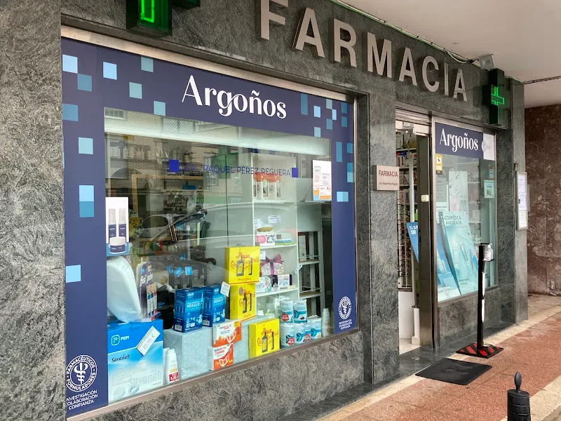 Farmacia Raquel Pérez Reguera - Farmacia en Santoña - foto 2