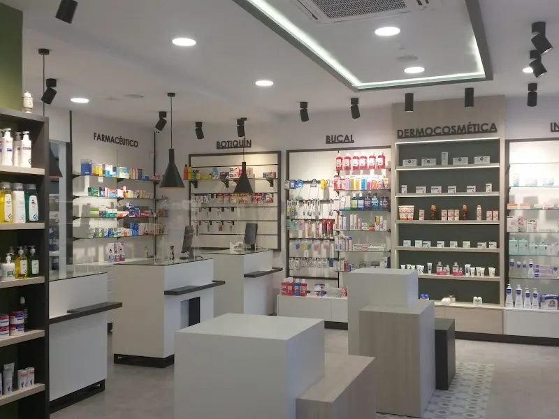FARMACIA BRAZOMAR - Lda Mª. Agustina Martín Encinas - Castro Urdiales