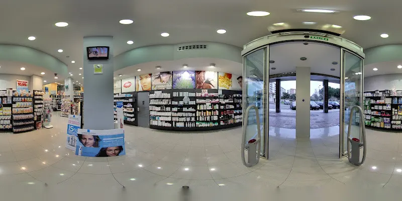 Farmacia Fátima De La Fuente - Laredo