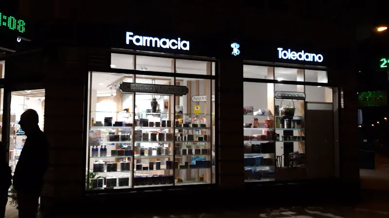 Farmacia Toledano - Farmacia en Torrelavega - foto 2