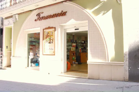 Farmacia Pérez Guzmán, Pilar - Puertollano