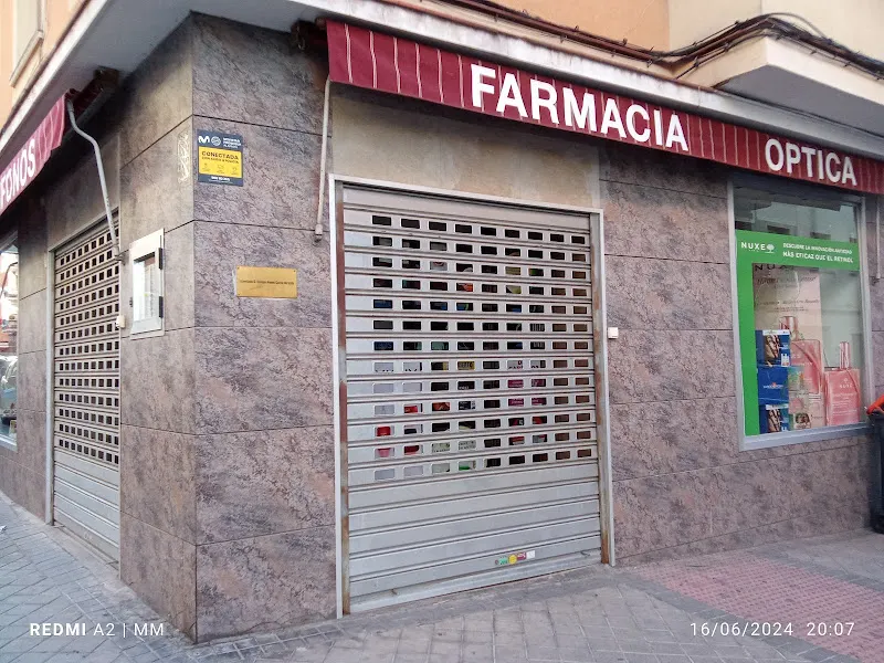 Farmacia Optica Pilarica 80 Enrique Areses Garcia Del Valle - Farmacia en Madrid - foto 2