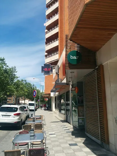 Lcdo Serrano NAvarro