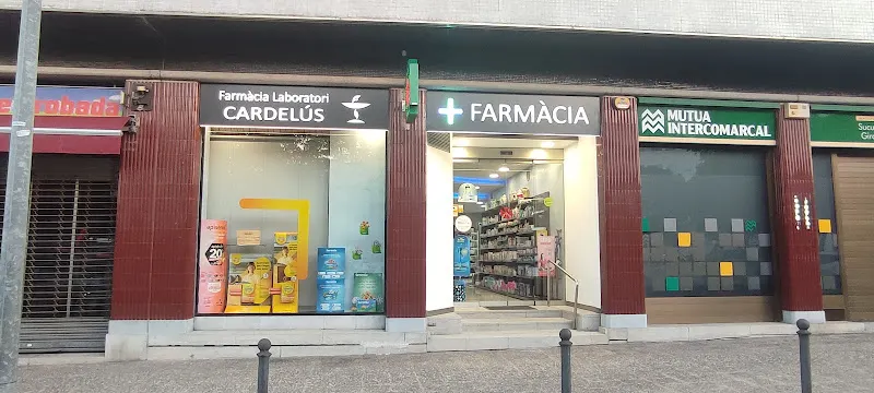 Farmàcia Cardelús - Farmacia en Girona - foto 2