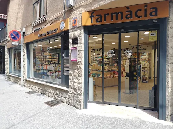 Farmàcia V. Ballester Casino - Puigcerda