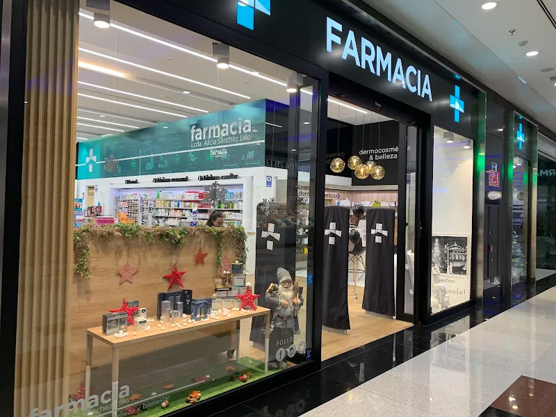 Farmacia Centro Comercial Nevada
