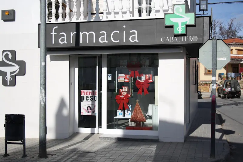 Farmacia Caballero Purullena - Farmacia en Guadix - foto 2