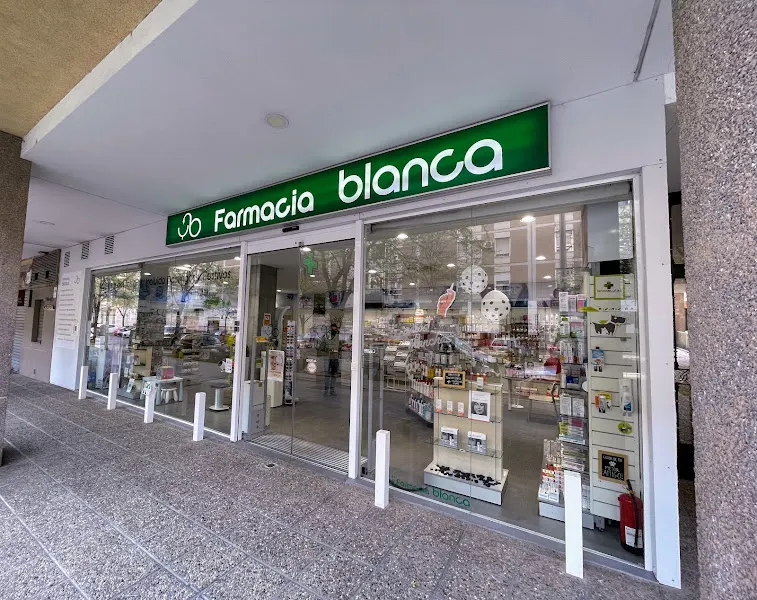 Farmacia Blanca - Farmacia en Granada - foto 2