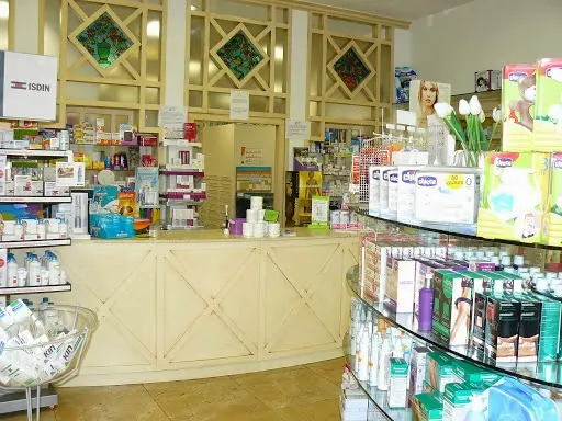 Farmacia Azkue Hermanas - Farmacia en Eibar - foto 3