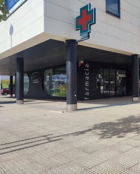 Farmacia M1 Emilia Sanz García - Farmacia en Zizur Mayor - foto 2