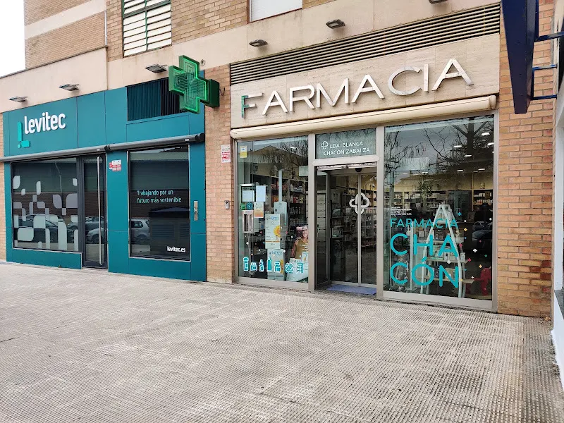 Farmacia Blanca Chacón Zabalza.