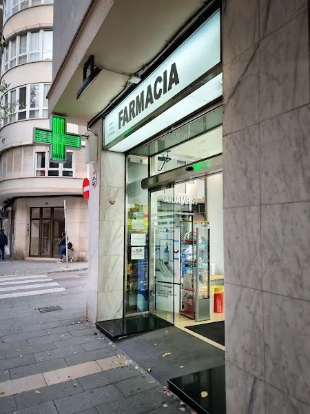 Farmàcia C.Piña - P.Gallardo - Farmacia en Palma - foto 2