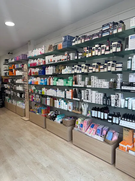 Pilar Tomás Esteva - Farmacia en Palma - foto 2