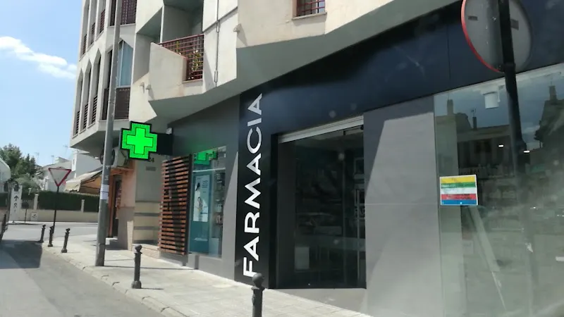 Farmacia Sánchez - Martínez - Farmacia en La Carolina - foto 2