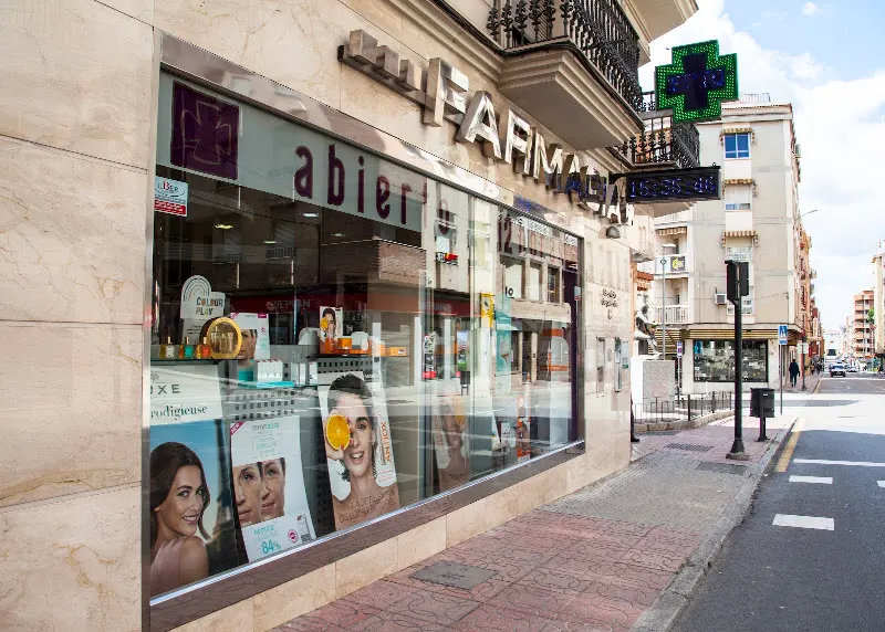 Farmacia Felisa Baena - Farmacia en Linares - foto 2