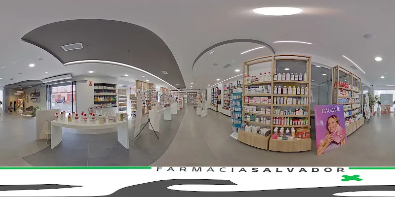 Farmacia Salvador - Trobajo del Camino