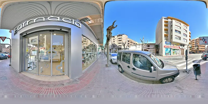 Farmàcia March - Farmacia en Balaguer - foto 2