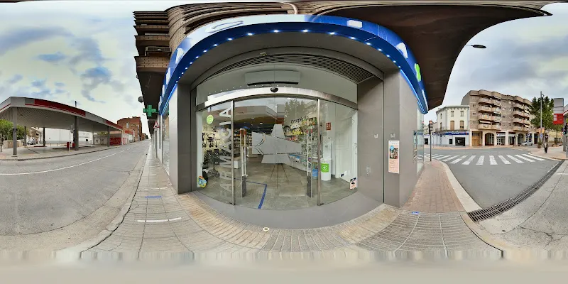 Farmàcia Núria Robinat - Farmacia en Tàrrega - foto 2