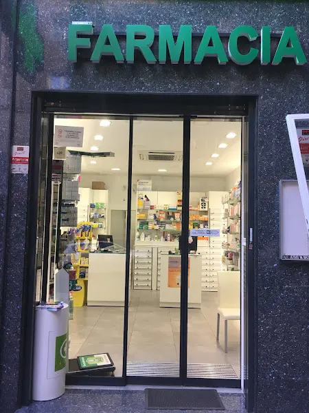 Farmacia J Baztán - Farmacia en Madrid - foto 2