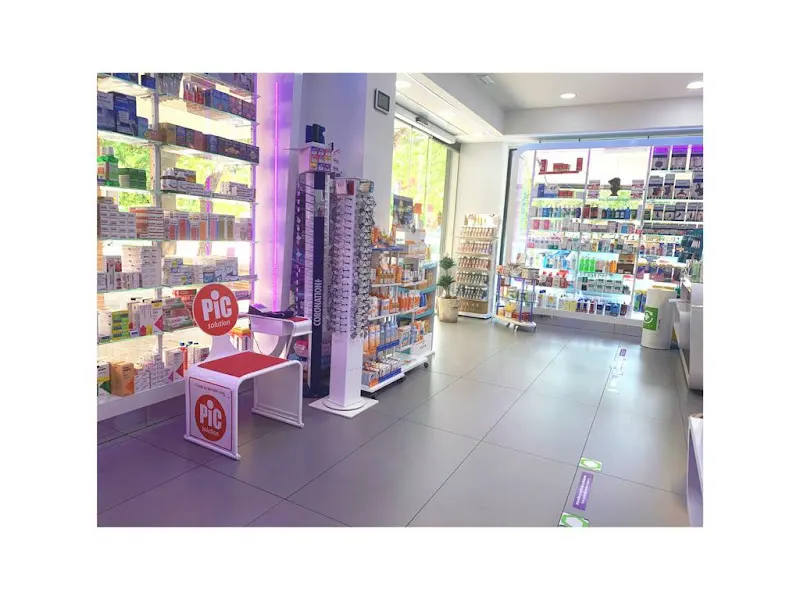 Farmacia Dehesa de la Villa