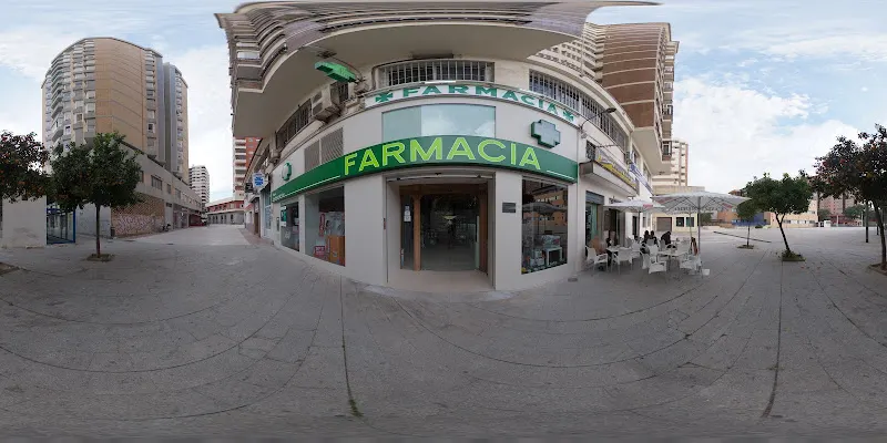 Farmacia Merino Palomo - Farmacia en Málaga - foto 2