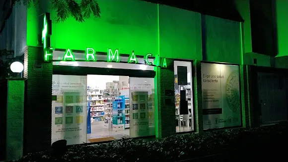 Farmacia Boulevard - Marta Moragues Valladares - Benalmádena