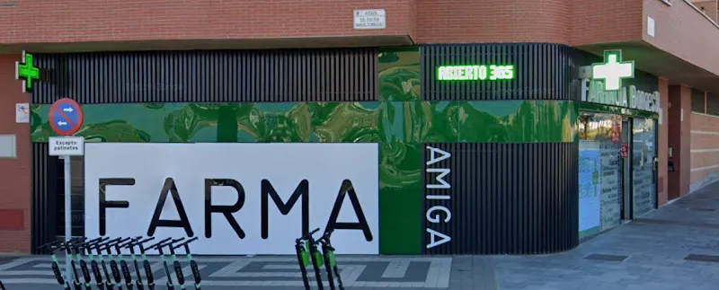 Farmacia Amiga Borges 31 ABIERTA 365 DÍAS