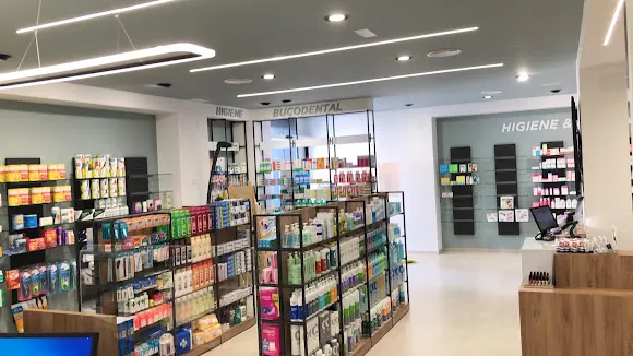 Farmacia 13 Horas Nº1 Málaga - Ldo. José Luis Morales Burgos