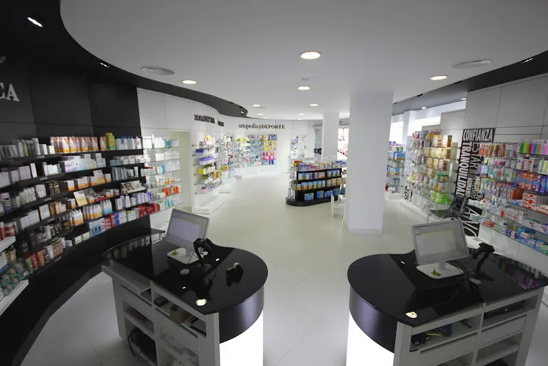 FARMACIA ESTACIÓN - Cartama