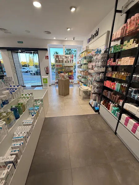 FARMACIA ESTEPONA | 12 HORAS | DERMOCOSMÉTICA - Estepona