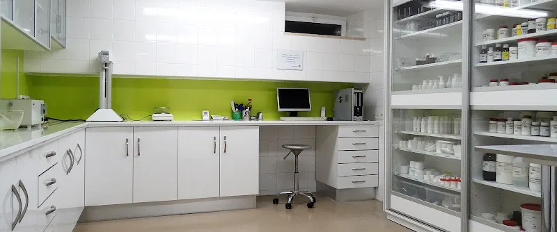 FARMACIA DOÑA ERMITA - Fuengirola