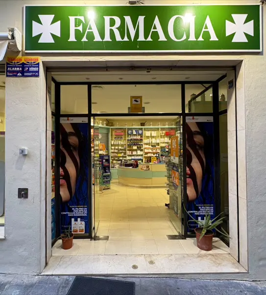 FARMACIA BAJONDILLO FLorencia M Jerez Cardenete - Farmacia en Torremolinos - foto 2