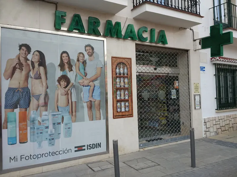 Farmacia La Plaza LDO. CELESTINO FERNANDEZ - Torrox