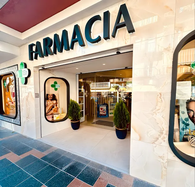 FARMACIA LA UNIÓN - 13H - CARMEN SEGURA BELMONTE - Farmacia en Fuengirola - foto 2
