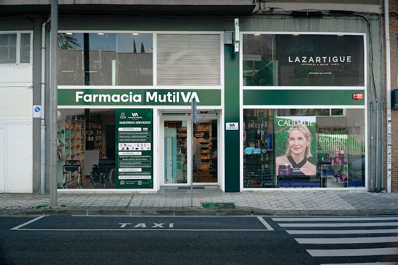 Farmacia Lda María Dolores Urbistondo - Farmacia en Pamplona - foto 2