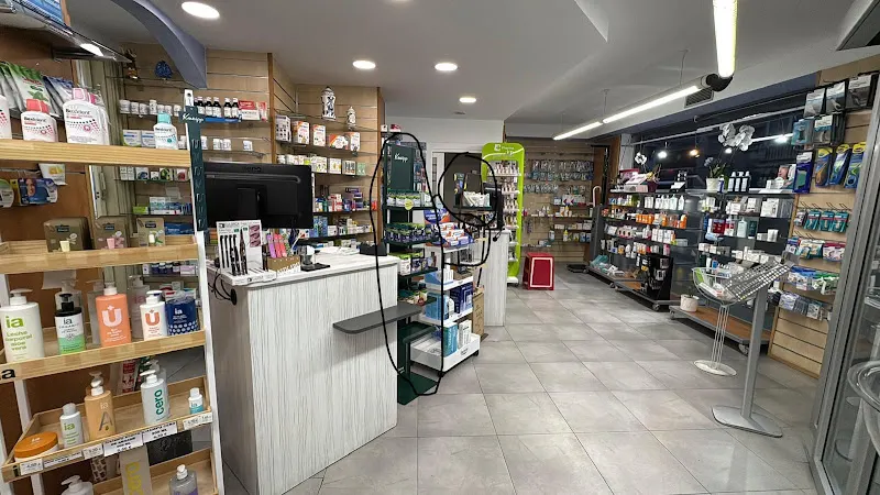 Farmacia Ajuria