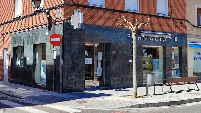 Farmacia Mº Begoña Velasco Sainz De Aja - Farmacia en Palencia - foto 2