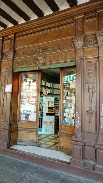 FARMACIA URBINA - Farmacia en Salamanca - foto 2