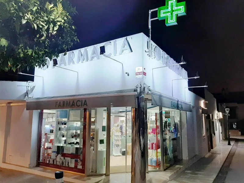 Farmacia La Pintá. Ldo José María Badiola Villa - Farmacia en Castilleja de la Cuesta - foto 2