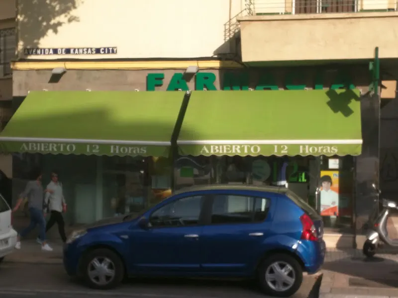 Farmacia Fernando Carneado Sevilla
