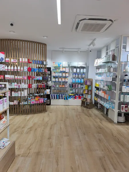 Farmacia I+ Ana Mª Moyano - Estepa