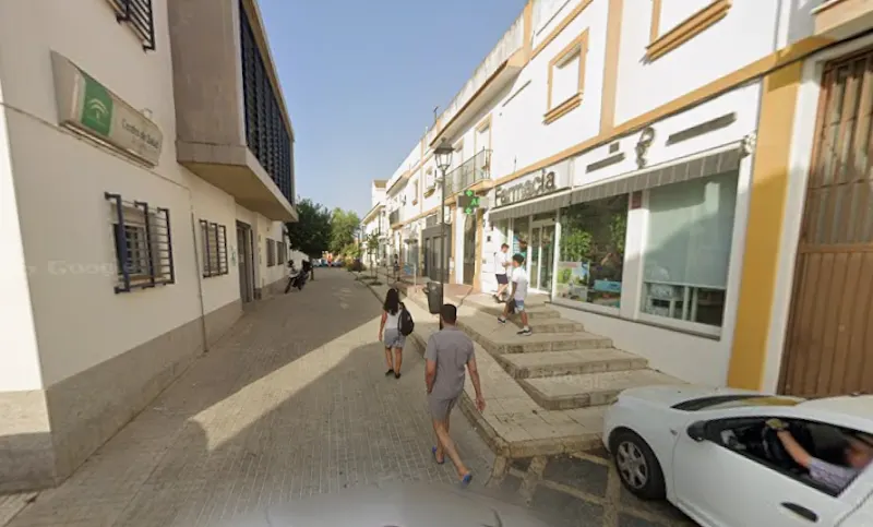 Farmacia CENTRO Guillena Junto al Centro de Salud - Alcalá del Río