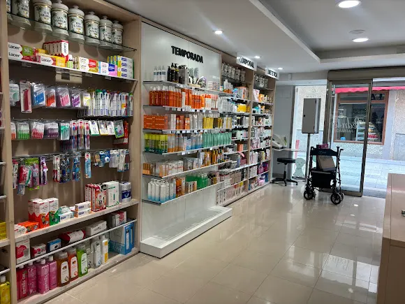 Farmacia Pedrola Llic. Roser Olivella Pedrola - Tortosa