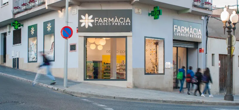 Farmàcia Luengo Freixas - Farmacia en Tarragona - foto 2