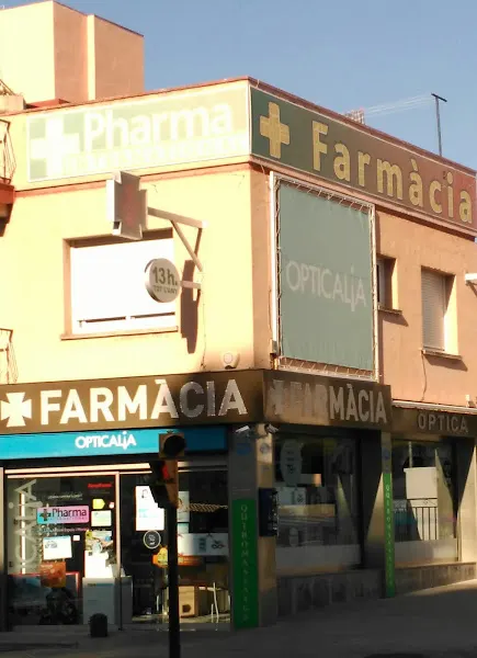 Farmacia Lluis Antoni Espuis Morera - Farmacia en Calafell - foto 3