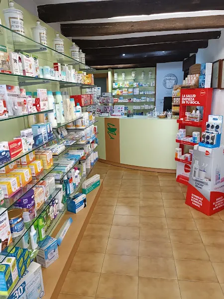 Farmàcia Salazar - Farmacia en Mont-roig del Camp - foto 2