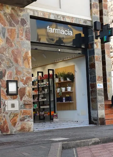 Farmacia La Gomera | Playa Santiago Alajeró | Carlos D. Rodríguez de Vera Fernández - Arona